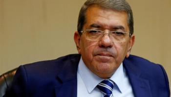 وزير المالية المصري عمرو الجارحي