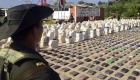 كولومبيا.. مصادرة 7 أطنان كوكايين من مزرعة موز