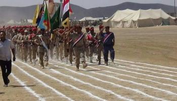 جانب من العروض العسكرية التي قدمها الجيش اليمني في ذكرى الثورة 