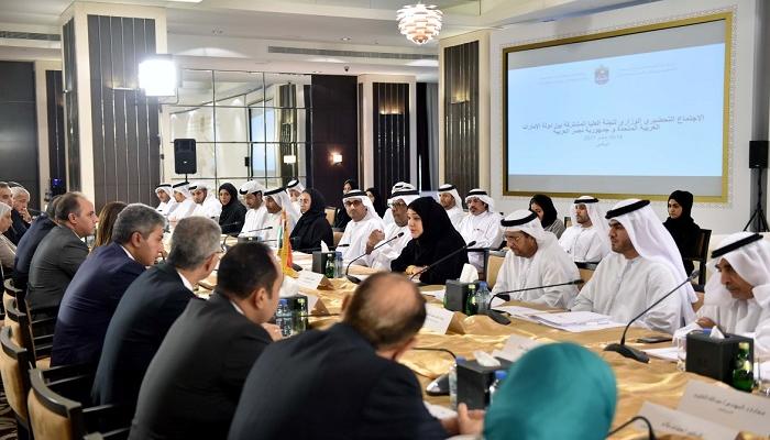 اجتماع سابق للجنة الوزارية بين البلدين في أبوظبي