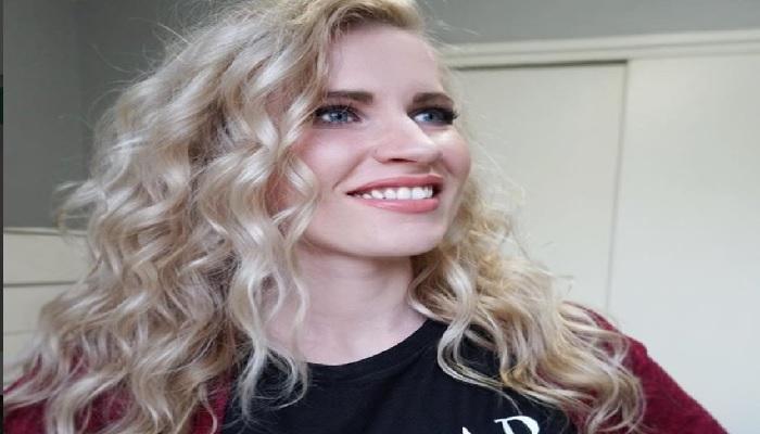 الأمريكية هيدي التي غنت 3 دقات على طريقتها الخاصة