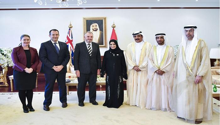 أمل القبيسي وأعضاء الوطني الاتحادي مع رئيس برلمان نيوزيلندا