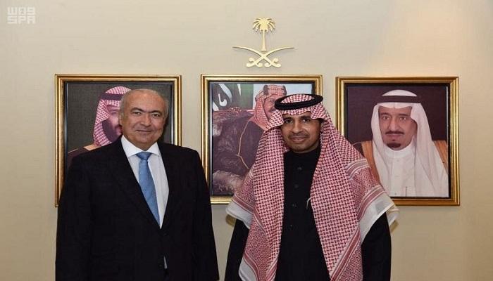 السفير السعودي لدى لبنان وليد اليعقوب مع فؤاد مخزومي