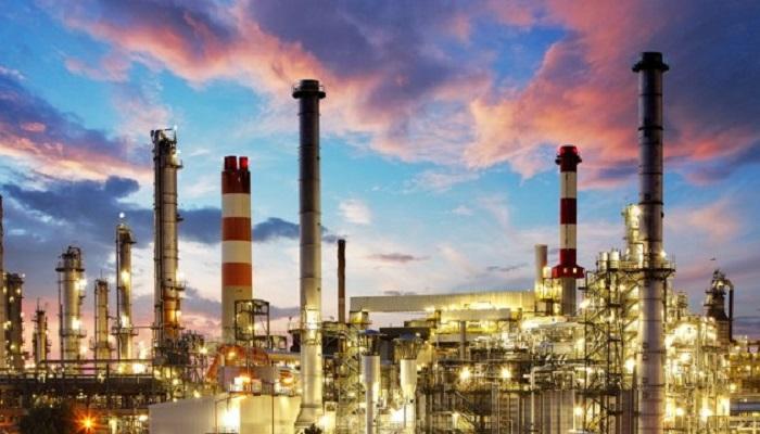 تراجع استهلاك مصافي التكرير للنفط الخام بأمريكا