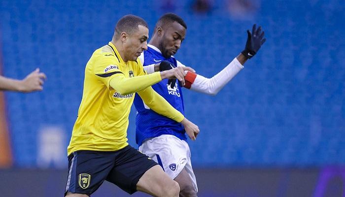 أحمد العكايشي ضد الهلال
