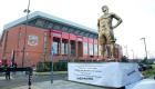 تمثال فان ديك يهدد مباراة ليفربول ومانشستر سيتي