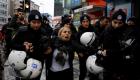 تركيا.. الشرطة تفرق بالقوة محتجين ضد عملية عفرين