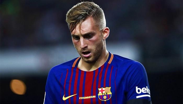 جيرارد ديلوفيو لاعب برشلونة