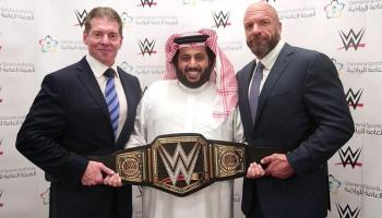 تريبل إتش وتركي آل الشيخ وفينس مكمان