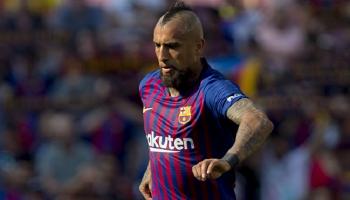 أرتورو فيدال - لاعب وسط برشلونة