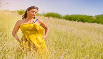 الفنانة اللبنانية نور 