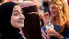 مجموعة خبراء أممية تدين فرنسا لمنع ارتداء النقاب