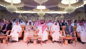 ولي عهد البحرين: أشكر السعودية والإمارات والكويت على حزمة المساعدات