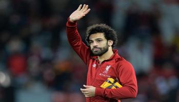 محمد صلاح نجم ليفربول مع الهدية
