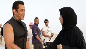 مريم المهيري ونجم بوليوود سلمان خان 