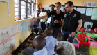 بالصور.. "دبي العطاء" تدعم التعليم في رواندا