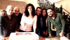 بالصور.. أبطال الفيلم المصري "قابل للكسر" يحتفلون بتصويره