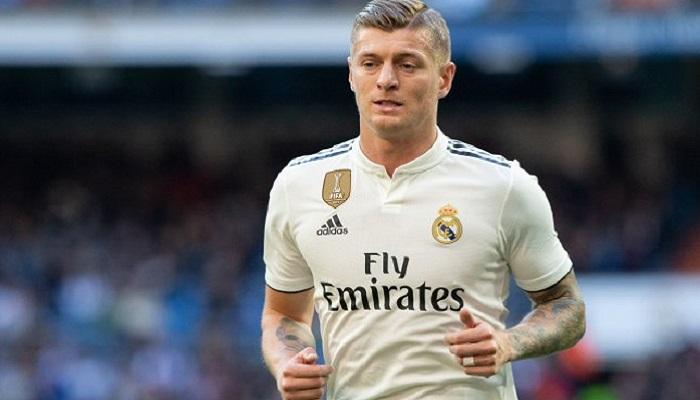 توني كروس لاعب وسط ريال مدريد