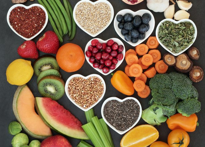 أطعمة صحية تساعد على منع الصداع النصفي أطعمة صحية تساعد على منع الصداع النصفي