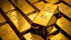 الذهب يهبط لأقل سعر في شهر مع تعزز الدولار