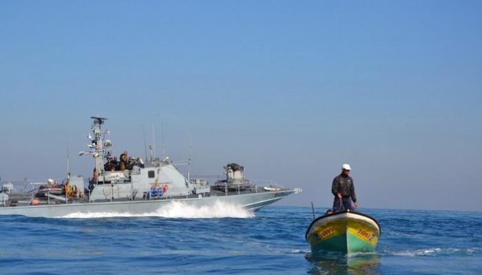 الاحتلال الإسرائيلي يستهدف قوارب الصيد الفلسطينية- أرشيفية