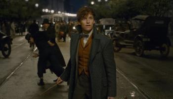 مشهد من فيلم "فانتاستيك بيستس: ذي كرايمز أوف جريندلفالد"