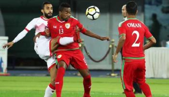 عمان تفوز على البحرين