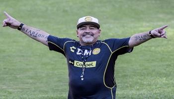 دييجو مارادونا 