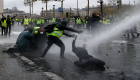 فرنسا.. إصابة 65 شخصا بينهم 11 من قوات الأمن باحتجاجات باريس