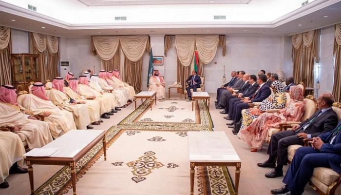 الأمير محمد بن سلمان بن عبد العزيز والرئيس الموريتاني خلال اللقاء