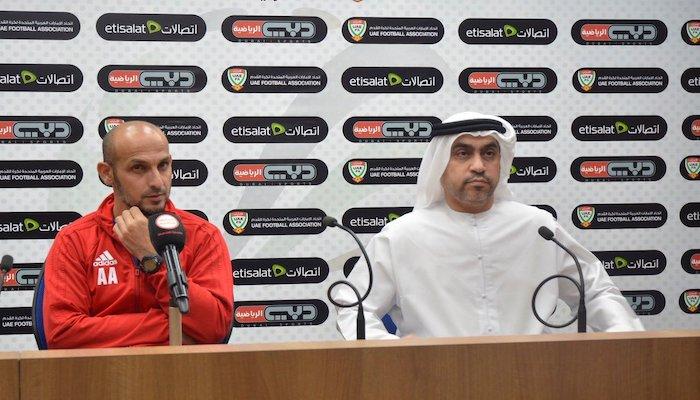 العنبري خلال المؤتمر الصحفي
