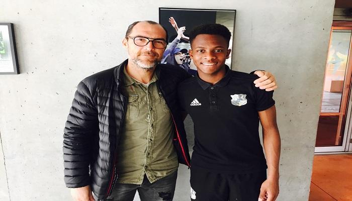 نوام إيميران لاعب أميان