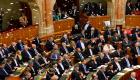 برلمان المجر يقر زيادة ساعات العمل وسط معارضة شديدة