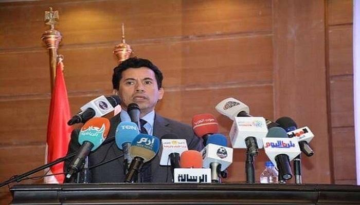 اشرف صبحي وزير الشباب والرياضة المصري