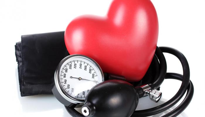 أسباب ارتفاع ضغط الدم وأعراضه وطرق الوقاية منه