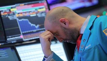 تراجع جماعي لأسهم وول ستريت وأوروبا
