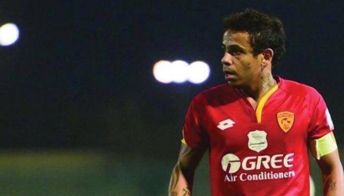 إلتون جوزيه لاعب القادسية