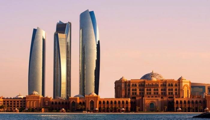 درجة الحرارة العظمى بأبوظبي 25