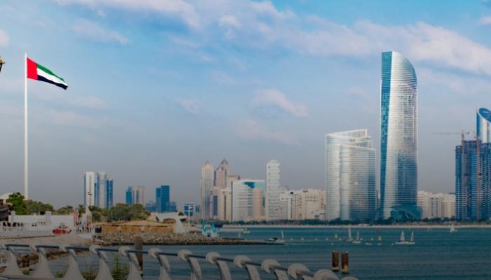 درجة الحرارة العظمى بأبوظبي 23