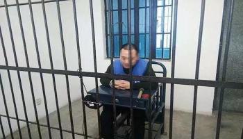 رجل ينتحل شخصية ضابط شرطة ١٢ عاما 
