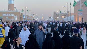 إقبال ملحوظ على مهرجان الجنادرية 33 - أرشيفية