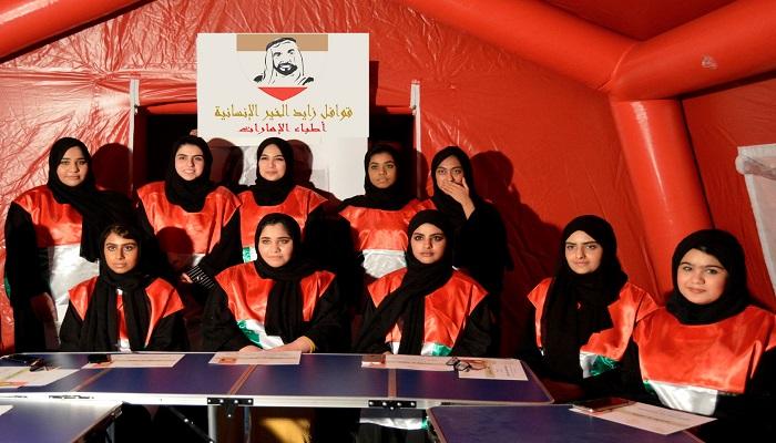 أطباء الإمارات تطوعوا دون تردد في عيادة زايد المتنقلة