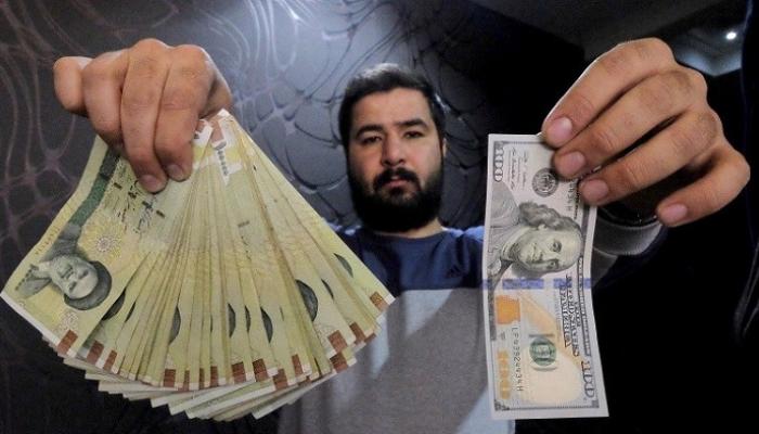 هبوط حاد للعملة الإيرانية