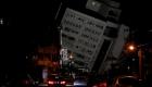 بالصور.. وفاة 4 أشخاص و145 مفقوداً بسبب زلزال تايوان 