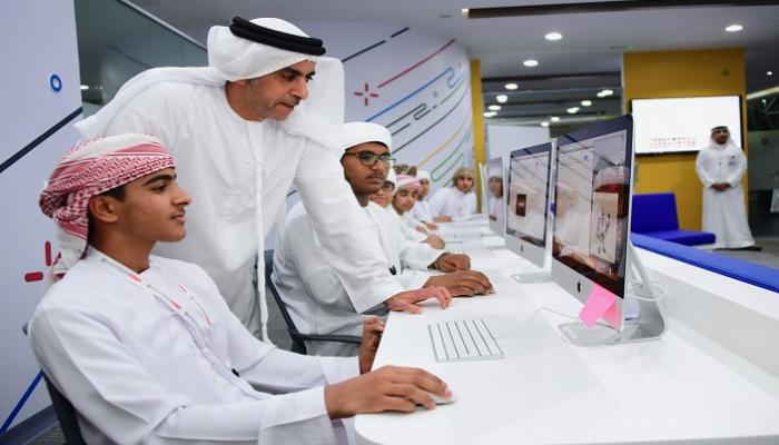 الشيخ سيف بن زايد آل نهيان يفتتح مركز الابتكار