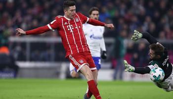 روبرت ليفاندوفسكي لحظة تسجيل الهدف