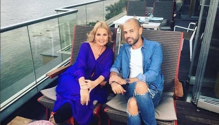 يسرا وأبو يواصلان النجاح مع 3 دقات