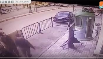 الشرطة المصرية تنقذ طفلا سقط من عقار