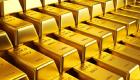 الذهب يرتفع مع تخلي الدولار عن مكاسبه