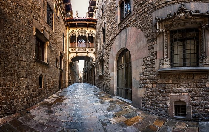 الحي القوطي القديم في برشلونة
